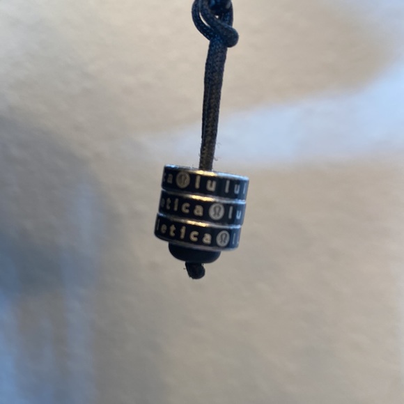 Lululemon Hooded In Stride Size 8 Zip Up Jacket - Picture 6 of 9